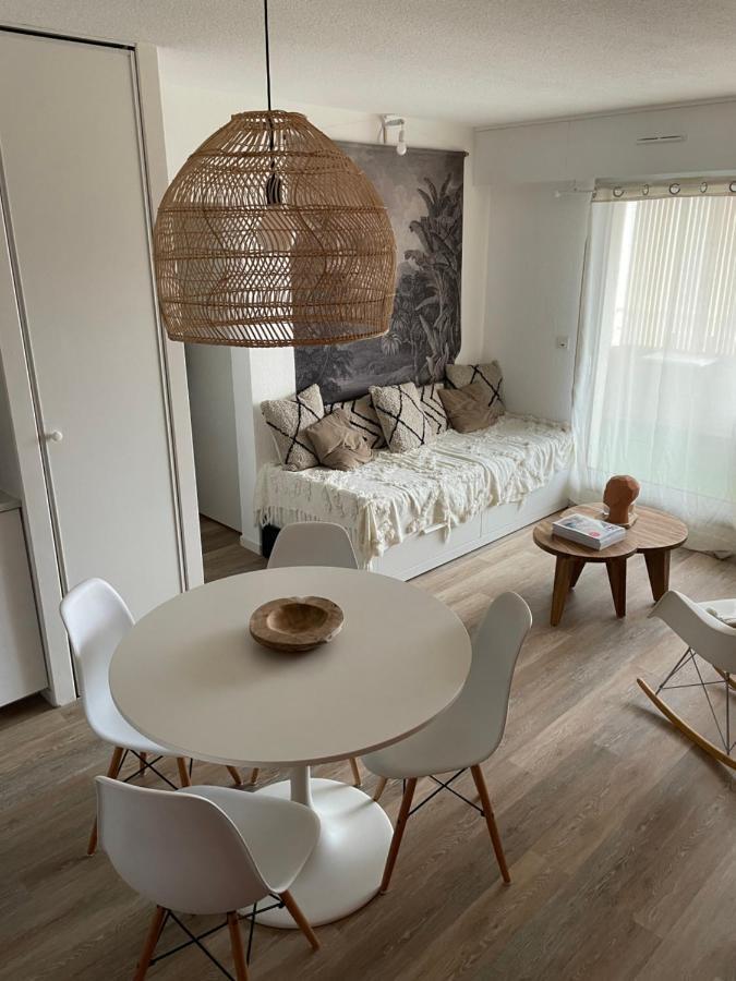Appartement A 1 Pas De La Plage, Ambiance Boheme Naturel เพรไฟส์ ภายนอก รูปภาพ